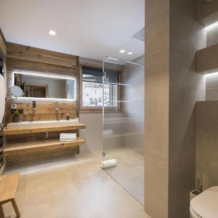 Lake Peak Retreat Discover Chalet Elegance Zell *